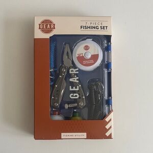 7-Piece Fishing Set - Silver and Black